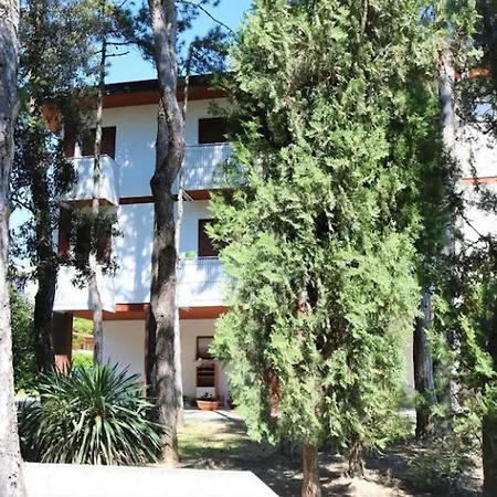 Cozy Family Escape-beahost Daire Bibione